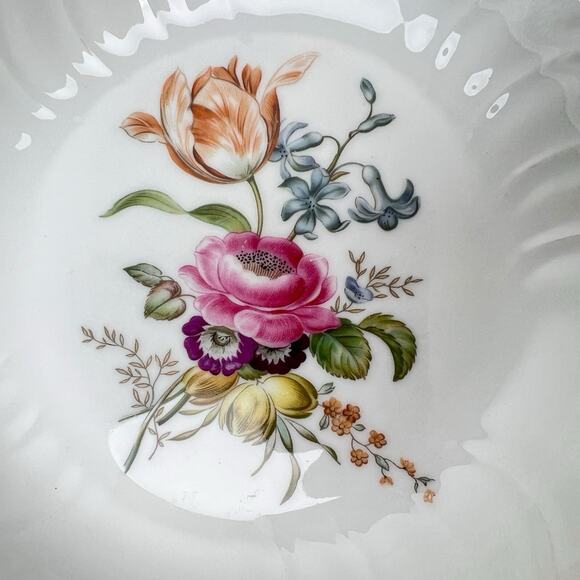 Royal Copenhagen Frijsenborg Large Rim Soup Bowl 1614 Flowers Scalloped Rim - Picture 3 of 13